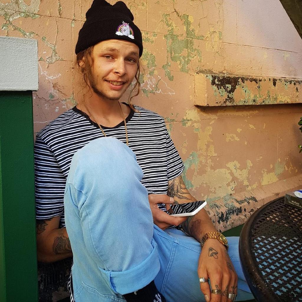 28158263_1078216115650389_3670765126048284672_n(1)